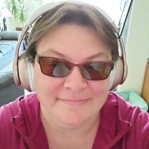 Meet your Posher, Theresa